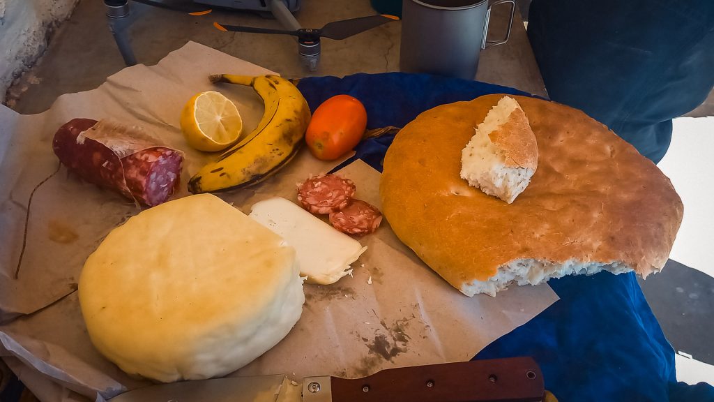 Lokale Lebensmittel entlang des Weges